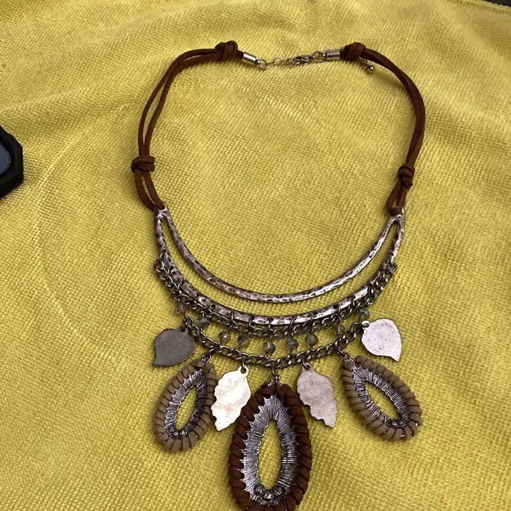 Necklace - Picture 8 of 11